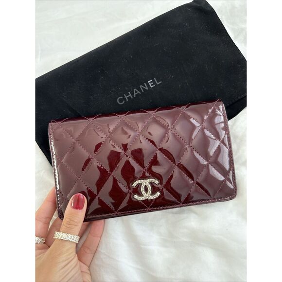 CHANEL Handbags - CHANEL Patent Quilted Long Wallet W/dust Bag